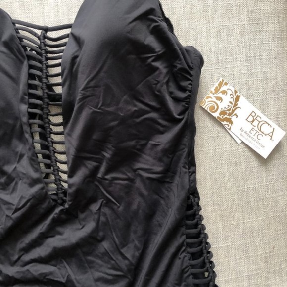 Becca ETC Swim No Strings Attached One Piece (size 0X) NWT - Picture 5 of 6